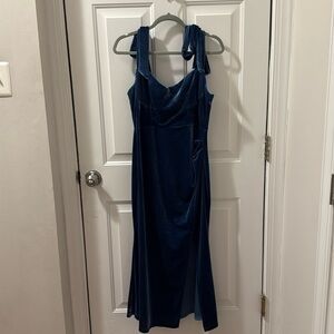 Used Velvet Navy Midi Dress with Slit